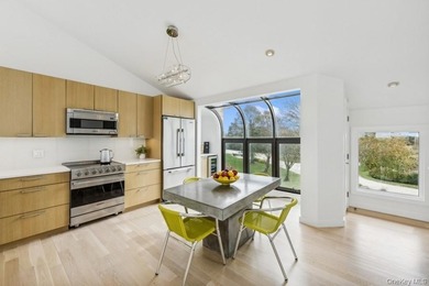 Luxury meets lifestyle in this beautifully renovated designer - photo 17