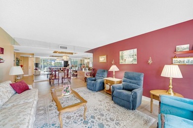 With Lake & Golf views... this corner 3 bdrm, 2 bath condo in - photo 17