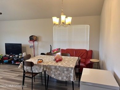 Beautiful all-brick 4-bedroom, 2-bath home that feels like - photo 26