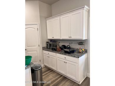Beautiful all-brick 4-bedroom, 2-bath home that feels like - photo 29