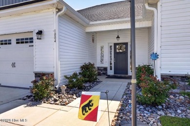 Welcome home to Bluewater Rise! This stunning 3-bedroom, 2-bath - photo 3