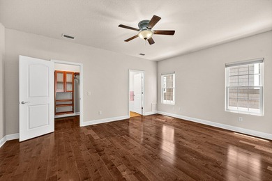 Seller offering $10,000 credit toward rate buy down or closing - photo 11
