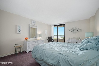 Welcome to Oceans West One's Desirable A Tower, where - photo 13