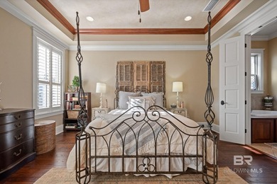 PRICE IMPROVEMENT! Check out the new photos! Beautiful custom - photo 17