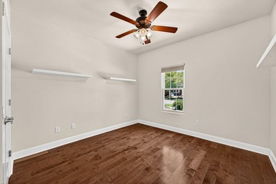 Seller offering $10,000 credit toward rate buy down or closing - photo 18