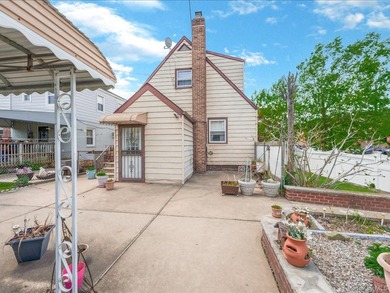 Welcome to this charming , Cape-style, single family home in the - photo 2