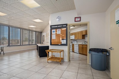 Welcome to Oceans West One's Desirable A Tower, where - photo 30