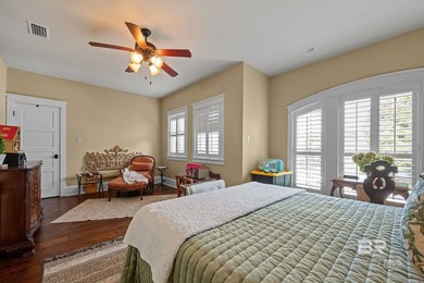 PRICE IMPROVEMENT! Check out the new photos! Beautiful custom - photo 31