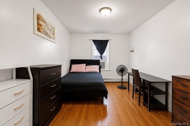 JUST LISTED! Spacious 5 Bedroom, 2 Full Bath Home in - photo 15