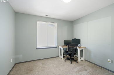 Enjoy RIVERFRONT living in this beautiful 2023 built home - photo 18
