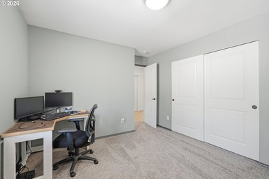 Enjoy RIVERFRONT living in this beautiful 2023 built home - photo 19
