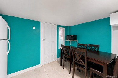 JUST LISTED! Spacious 5 Bedroom, 2 Full Bath Home in - photo 21