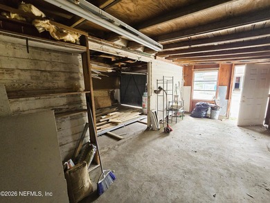 Home on half Acre lot centrally located. Features: New kitchen - photo 22