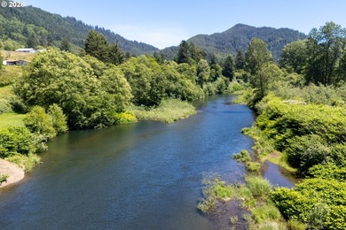 Enjoy RIVERFRONT living in this beautiful 2023 built home - photo 29