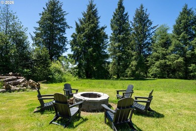 Enjoy RIVERFRONT living in this beautiful 2023 built home - photo 32