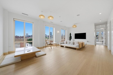 Beautifully designed 3-bedroom + den, 3.1-bath corner residence - photo 2