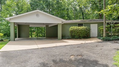 Lake Tuscaloosa home with approx. 115 +/ - water frontage. This - photo 4
