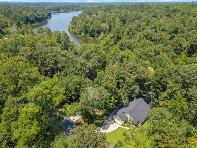 Lake Tallavana Home Sale Pending in Havana Florida