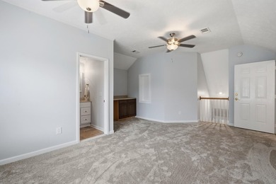 Welcome to your dream coastal retreat! This stunning 4-bedroom - photo 17