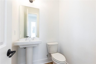 Luxury living reaches new heights at Plateau West. This - photo 19