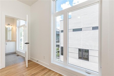 Luxury living reaches new heights at Plateau West. This - photo 21