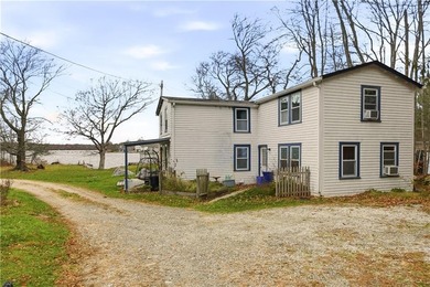 WATERFRONT Compound on Stafford Pond, with over 7 acres of - photo 26
