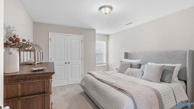 Enjoy peaceful mountain views in this exceptional 5BR/4BA home - photo 28