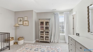 Enjoy peaceful mountain views in this exceptional 5BR/4BA home - photo 32