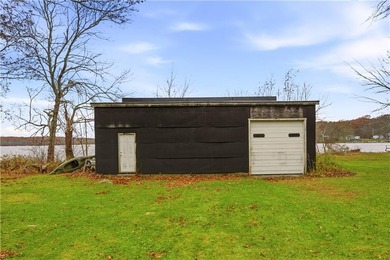 WATERFRONT Compound on Stafford Pond, with over 7 acres of - photo 32