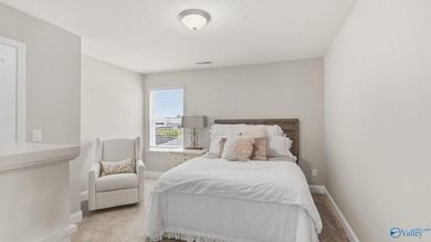 Enjoy peaceful mountain views in this exceptional 5BR/4BA home - photo 34