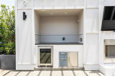 Luxury living reaches new heights at Plateau West. This - photo 42