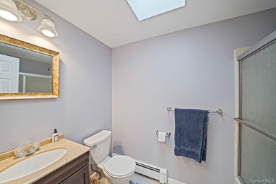 Chalet-style home built in 1986 with approx. 2,396 sq ft of - photo 8