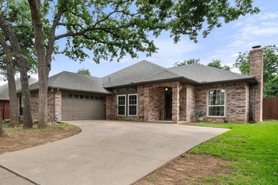 Lake Arlington Home Sale Pending in Arlington Texas