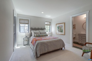 Like-new, stunning 3,700 sq ft modern farmhouse in Old Trail - photo 36