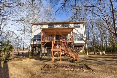 Beautiful home nestled on 3 acres with the Black Warrior River - photo 1