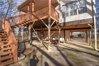 Beautiful home nestled on 3 acres with the Black Warrior River - photo 4