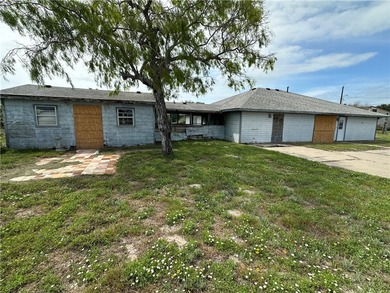 Opportunity is knocking with this one!! Situated on a massive - photo 4