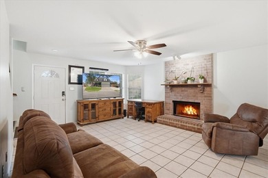Welcome to 7310 Elm Hollow Dr., a spacious 4-bedroom, 3-bath - photo 7