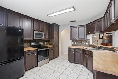 Welcome to 7310 Elm Hollow Dr., a spacious 4-bedroom, 3-bath - photo 10