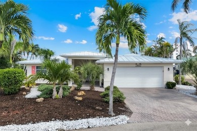 LUXURY WATERFRONT LIVING ON SOUTH FORT MYERS BEACH! RARE - photo 1