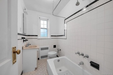 Fabulous opportunity to customize this spacious 1-bedroom - photo 11