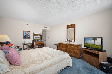 This spacious residence features a true two-bedroom - photo 12