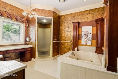 Tucked beneath a private wooded canopy in Oak Ridge's Riverbend - photo 17