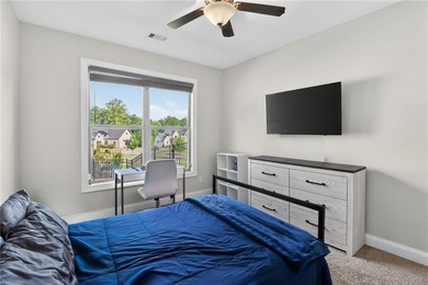 Beautifully upgraded ranch home located in the sought-after - photo 20