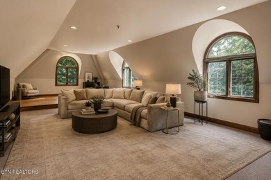 Tucked beneath a private wooded canopy in Oak Ridge's Riverbend - photo 26