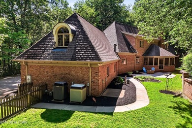 Tucked beneath a private wooded canopy in Oak Ridge's Riverbend - photo 27