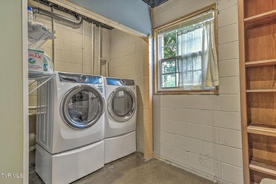 Pride of ownership shines throughout this meticulously - photo 34