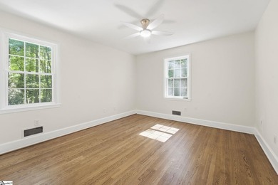 A rare offering in Spartanburg, this beautifully reimagined - photo 35