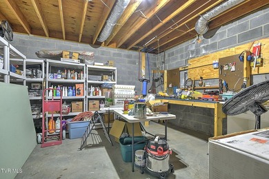 Pride of ownership shines throughout this meticulously - photo 36