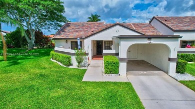 Lake Home For Sale in Boynton Beach, Florida